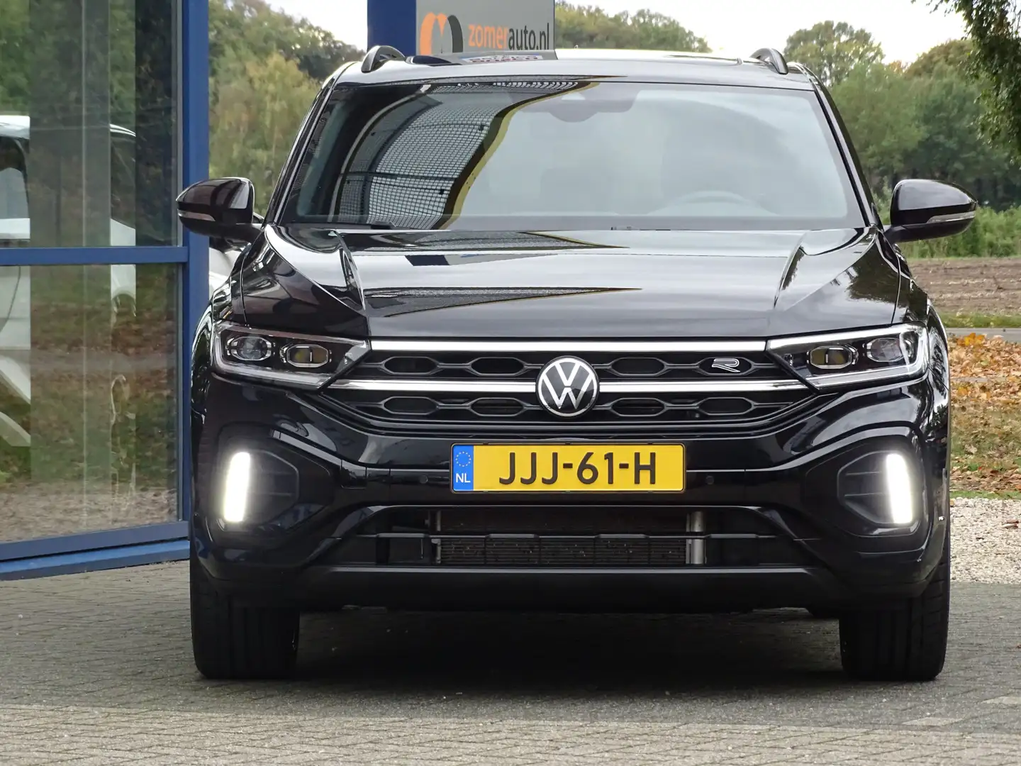 Volkswagen T-Roc 1.5 TSI R-Line Edition Zwart - 2