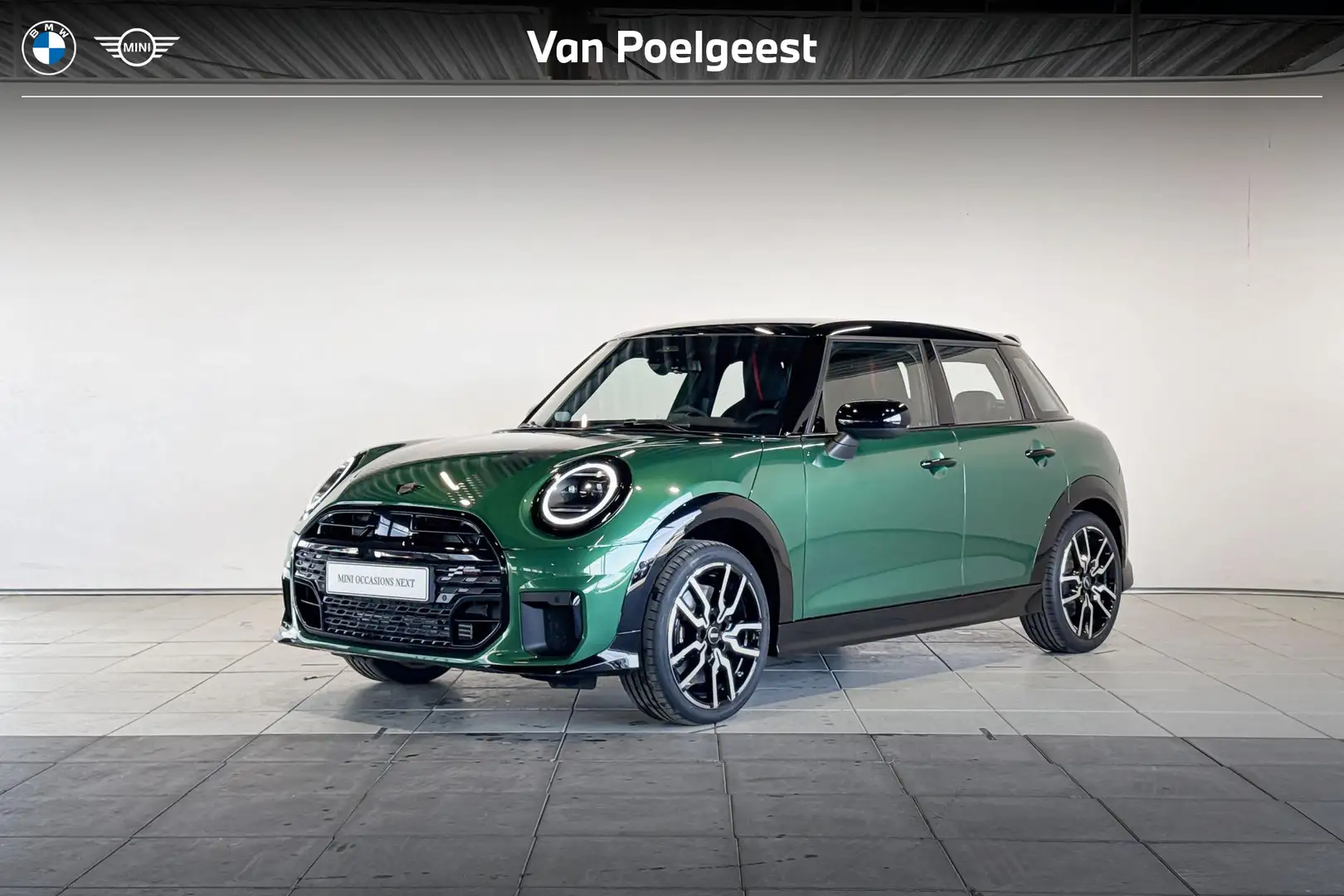 MINI Cooper C 5-deurs John Cooper Works Pakket M Aut. Groen - 1
