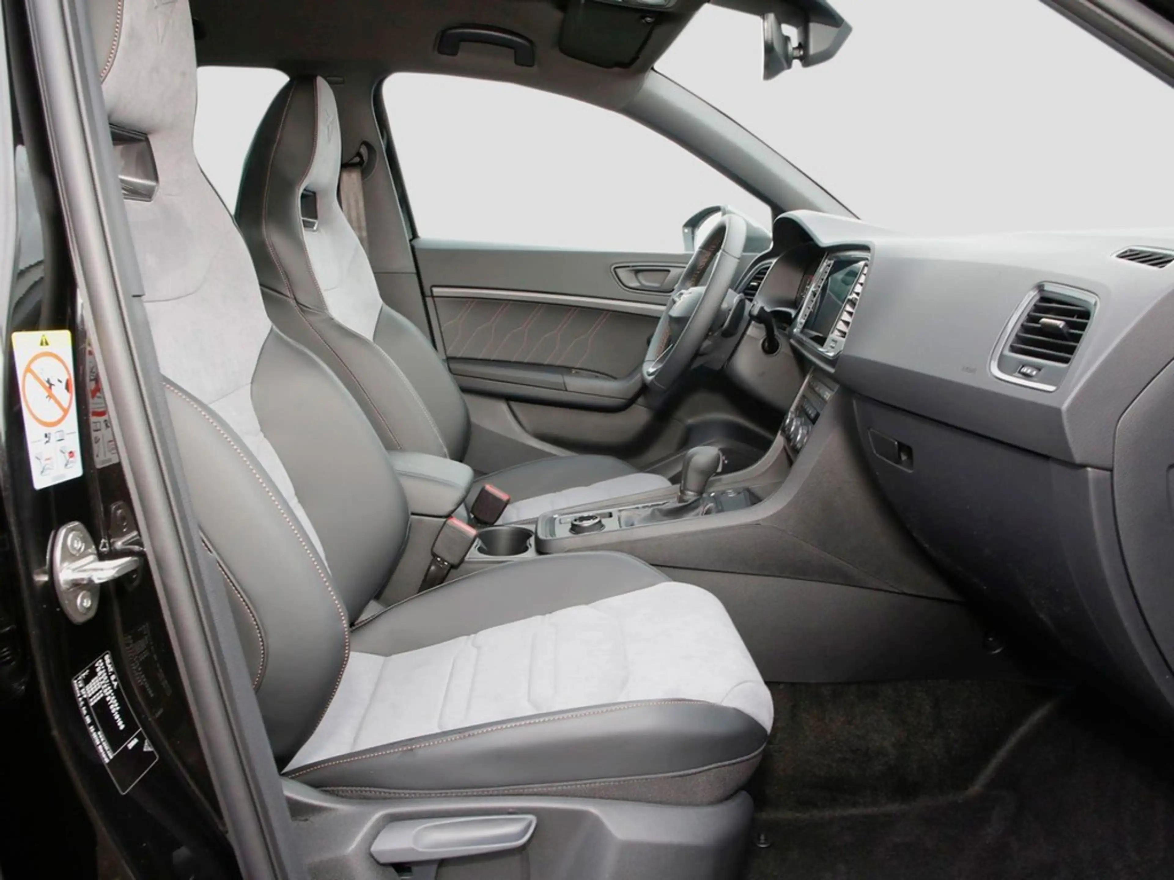 CUPRA Ateca Tribe Ed. 2.0 TSI Sie sparen 19.250 ATZ — photo 8