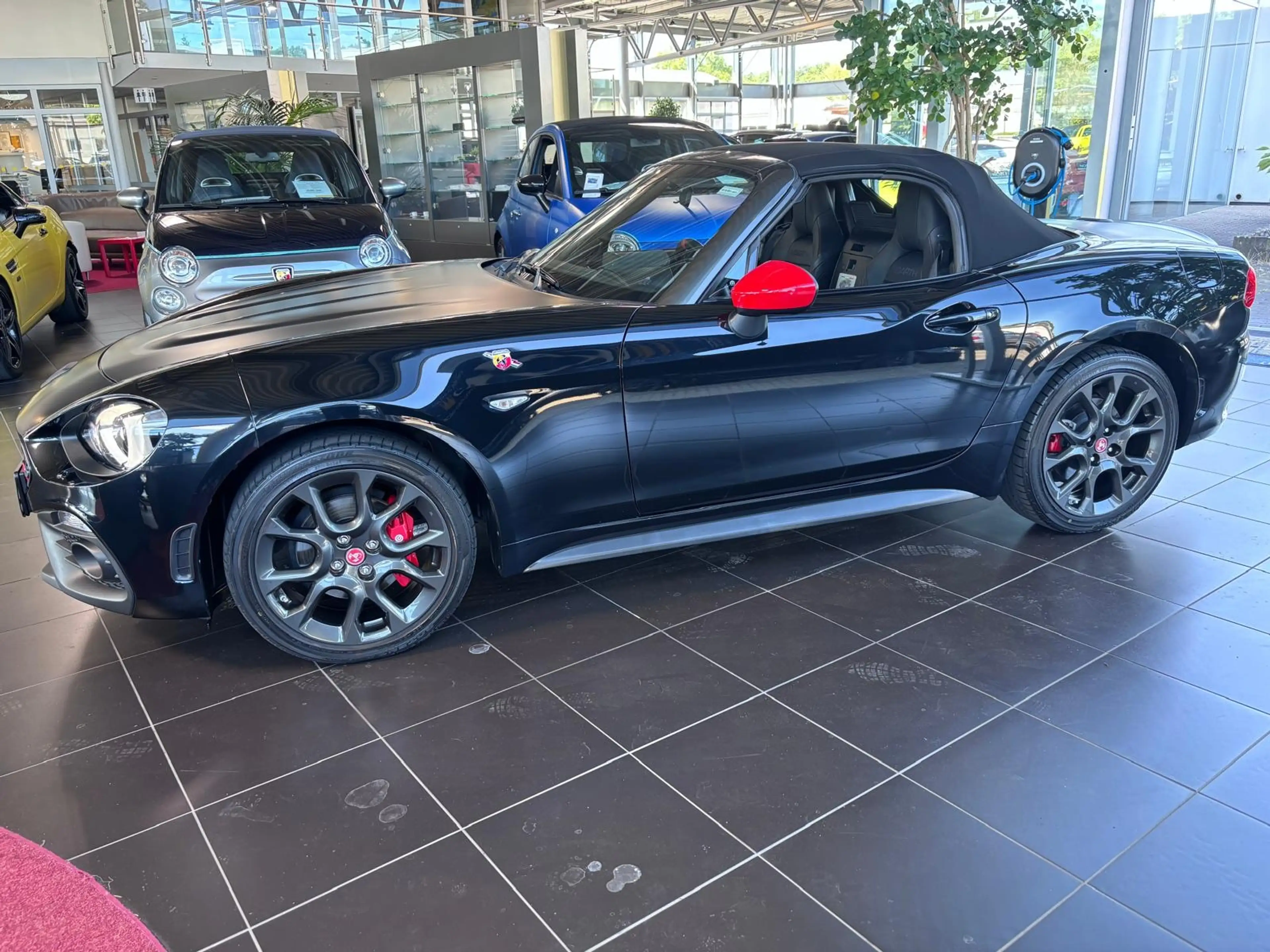 Abarth 124 Spider Navi BOSE LED LEDER ALU — photo 5