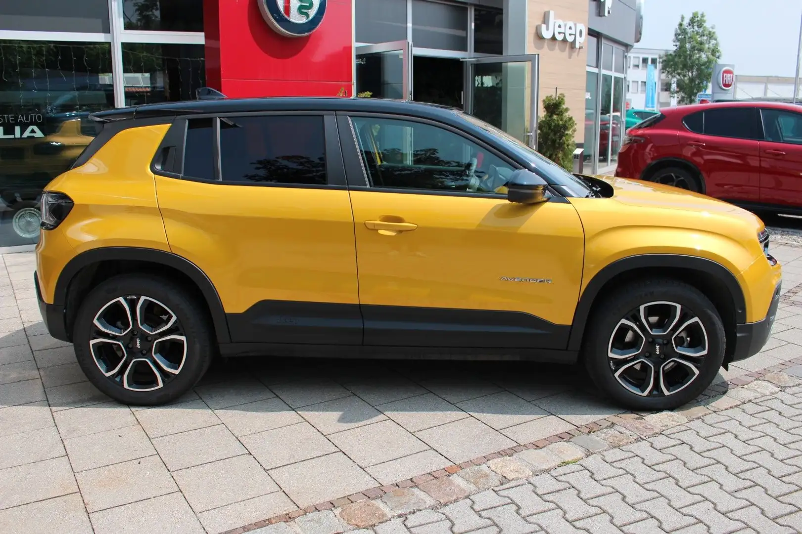 Jeep Avenger Summit Electric Jaune - 2