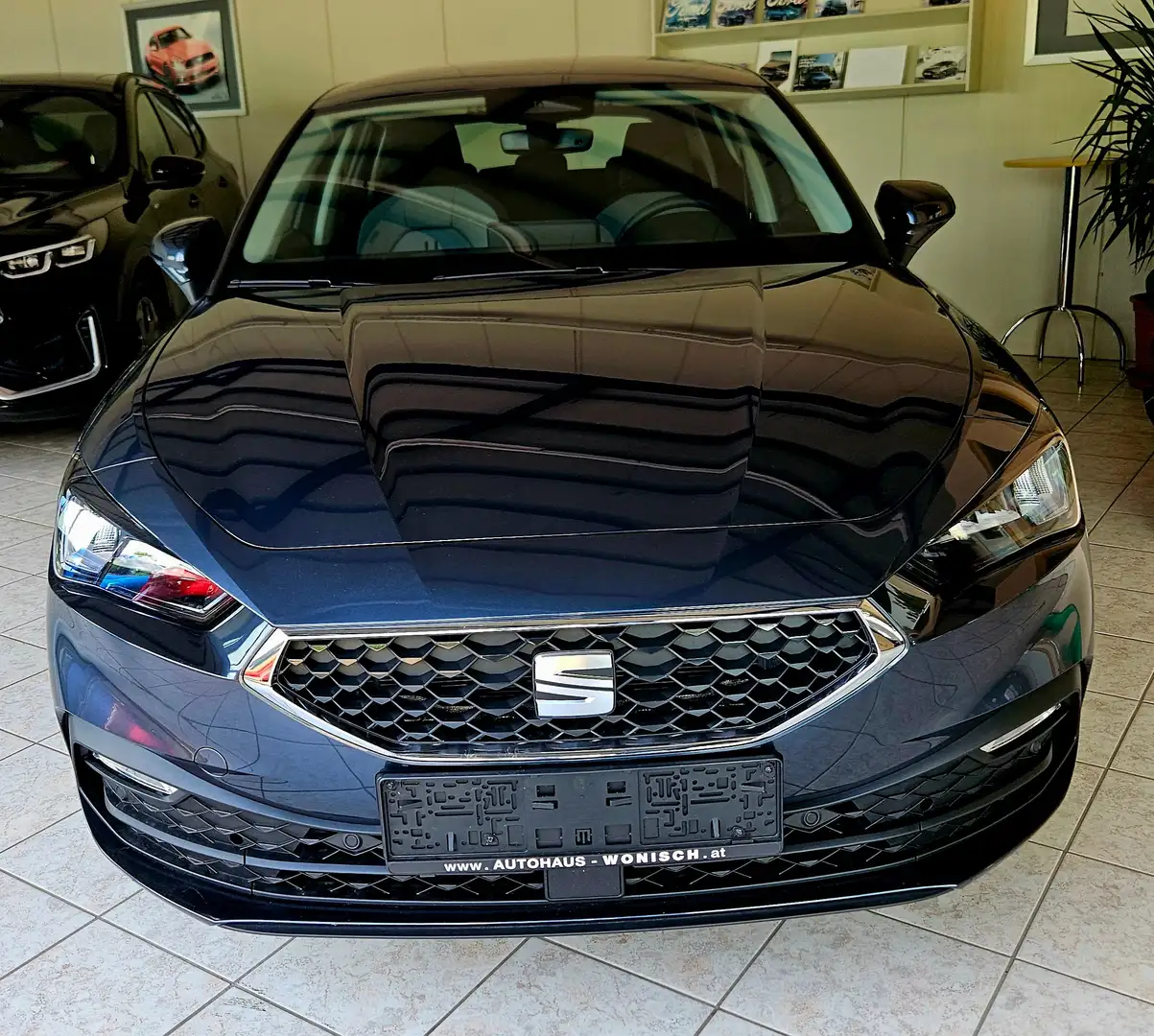 SEAT Leon Leon 1,5 TSI Style Edition Style Edition Grau - 2
