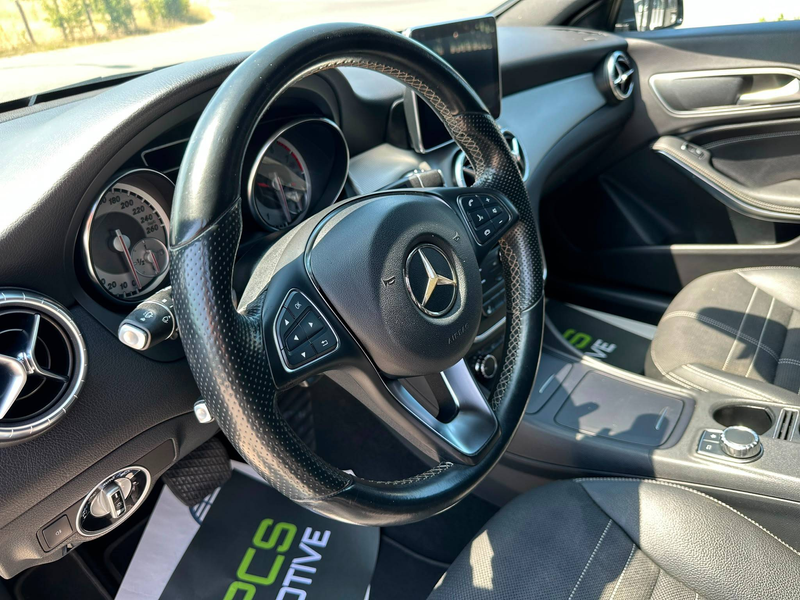 Mercedes-Benz CLA 180 Automaat / 100.000KM / 2015 — photo 14