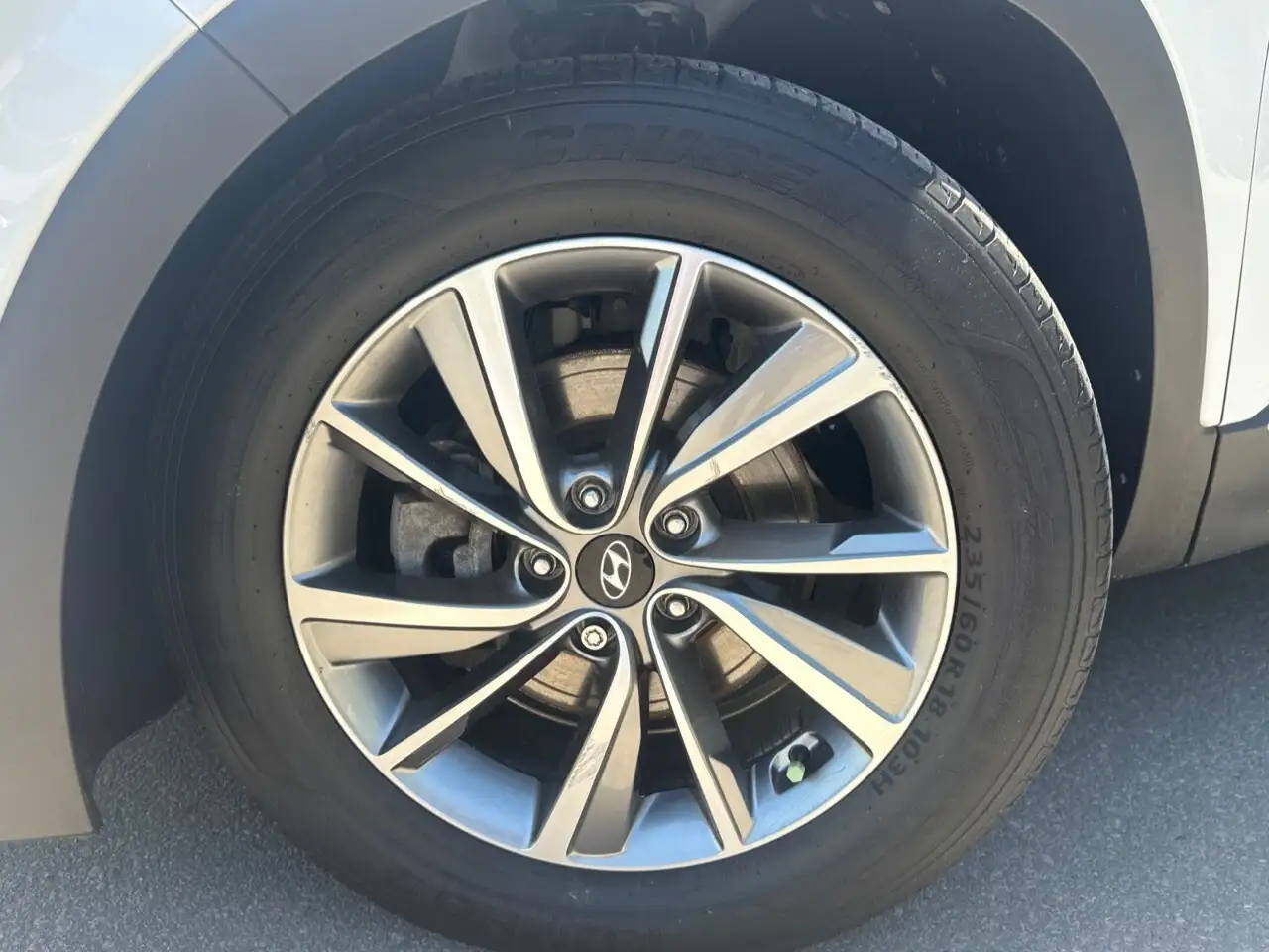 Hyundai SANTA FE снимка Hyundai SANTA FE