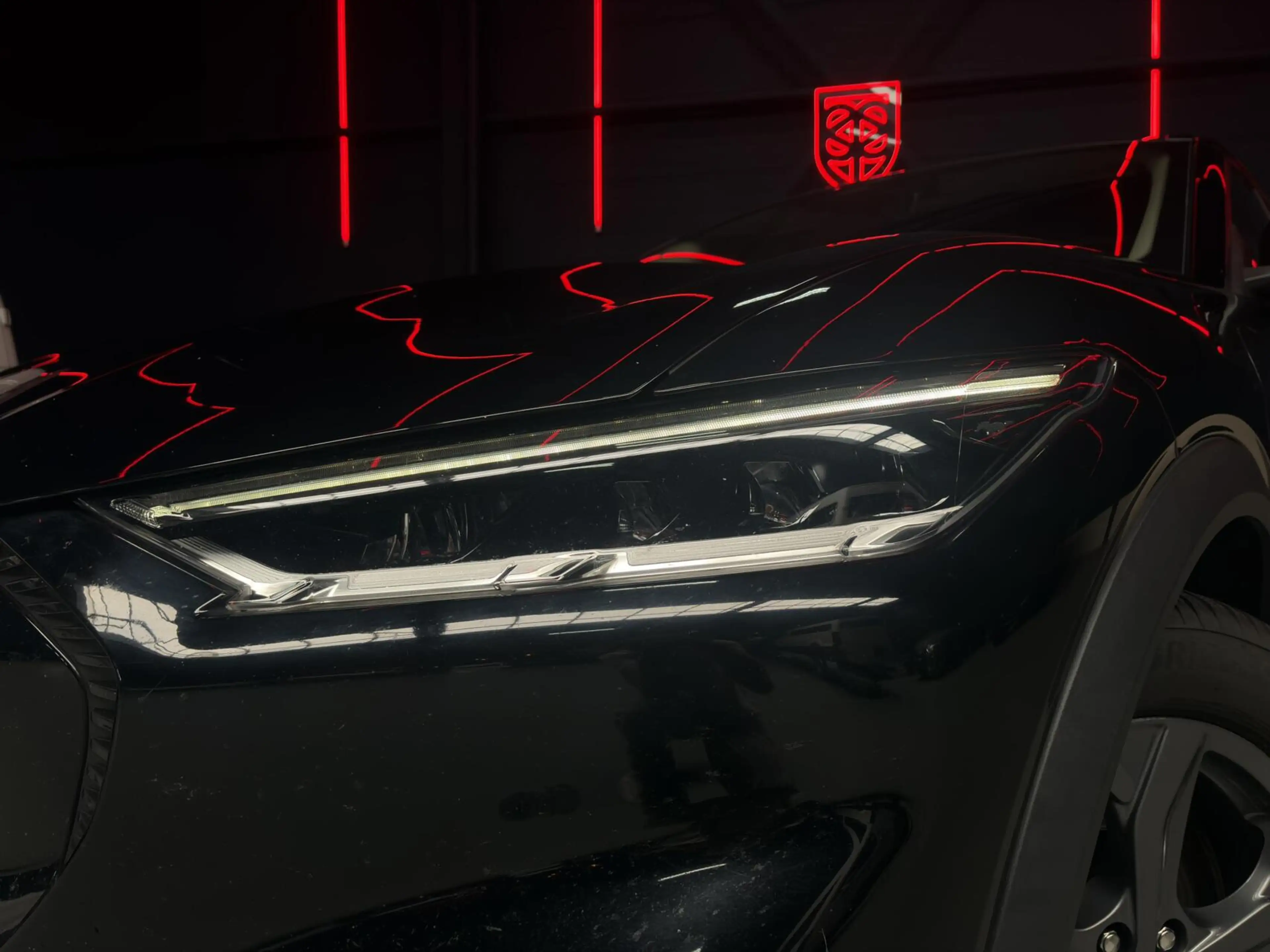 Ford Mustang Mach-E Extended RWD 98 kWh|PANO|B&O|MEM.|ACC| — photo 19