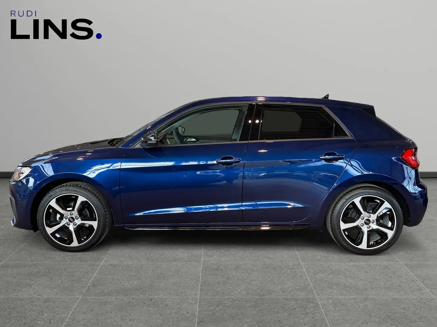 Audi A1 25 TFSI intense Blau - 2