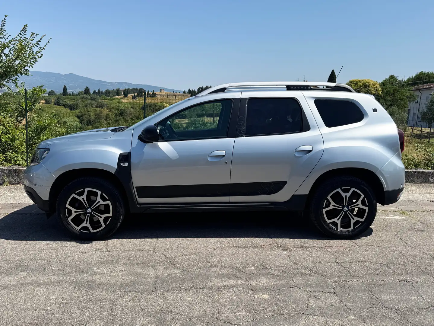Dacia Duster Duster II 2018 1.0 tce 15th Anniversary Eco Argento - 1