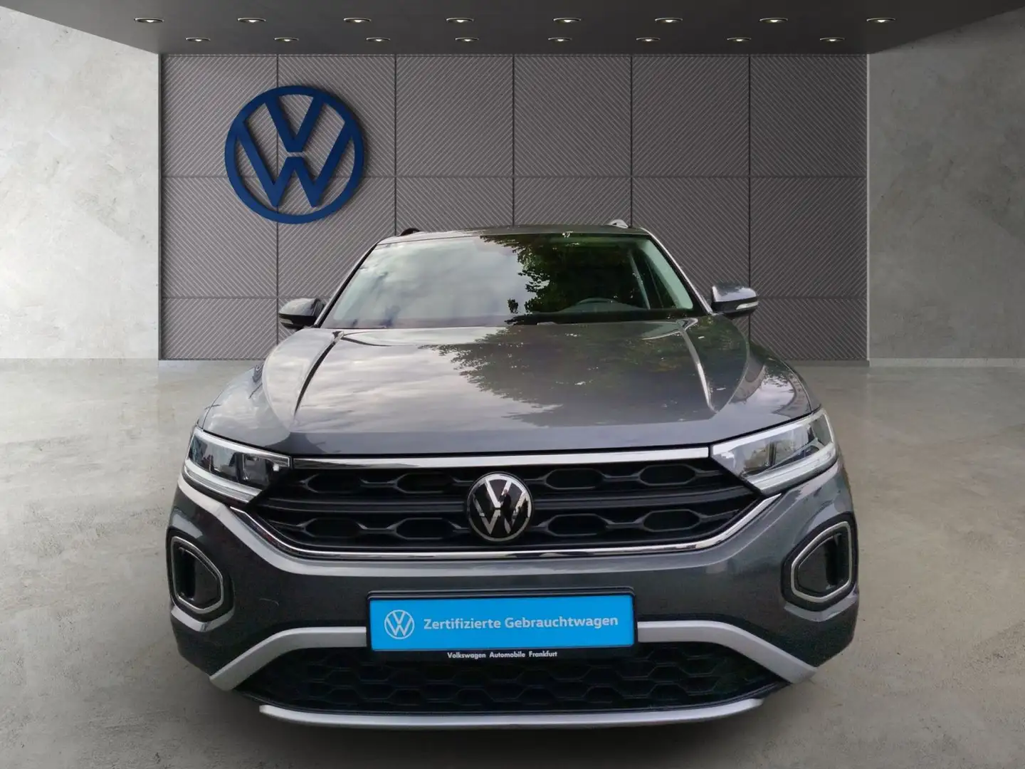 Volkswagen T-Roc 1.0 TSI Life Navi LED FrontAssist ParkAssi Grau - 2