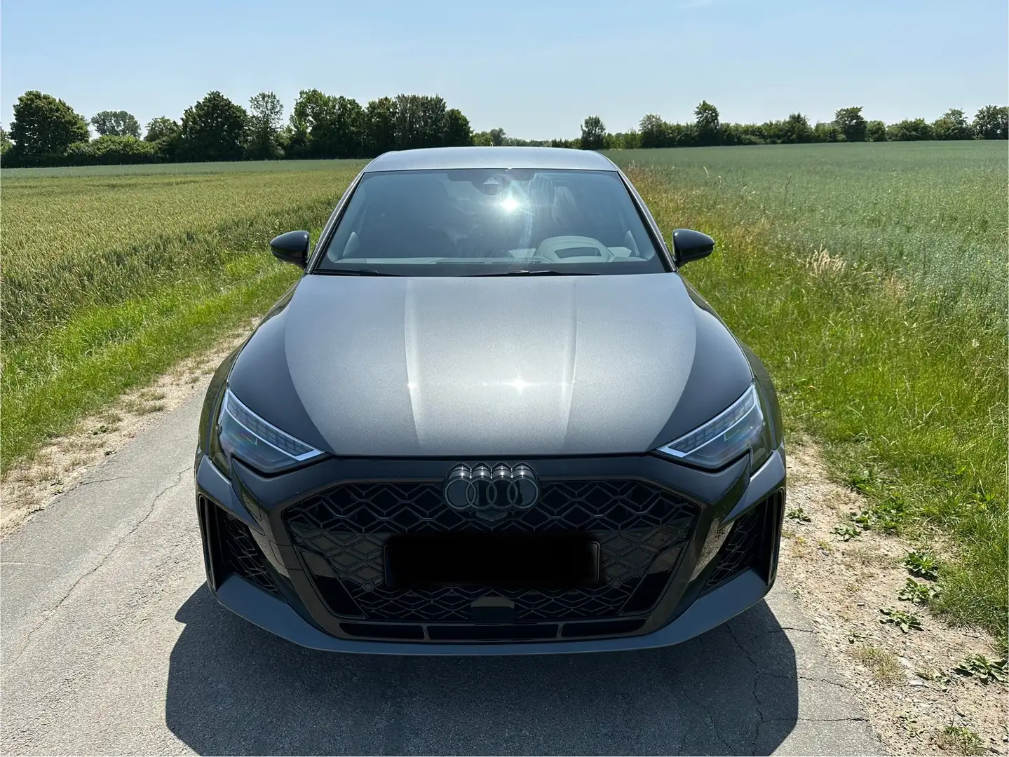 Audi RS3 Schalensitze MatrixLED Navi+ SONOS, Sportabgasanl. Grau - 1