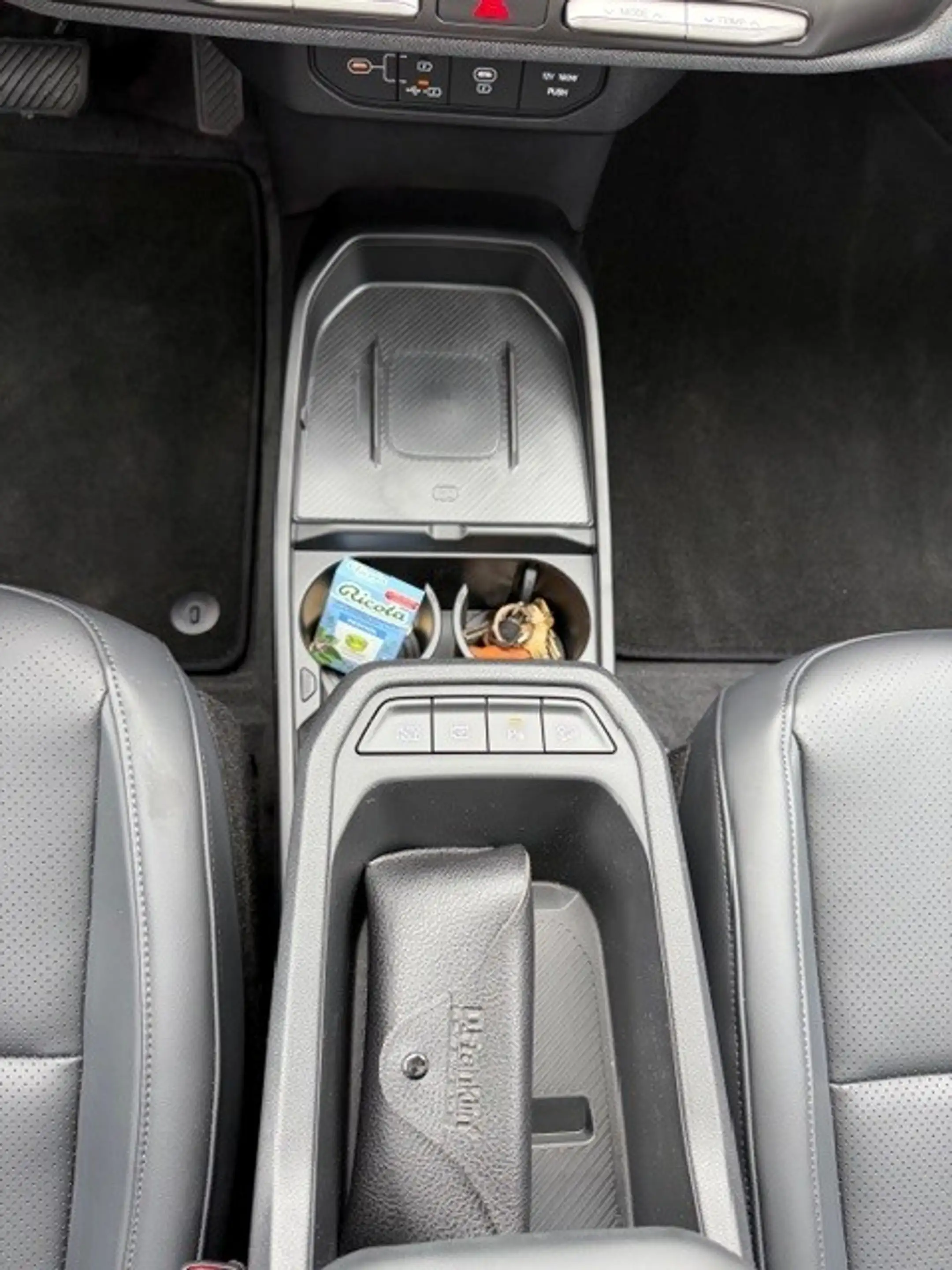 Kia EV4 EV4 81.4 kWh Business Plus Business Plus — photo 12