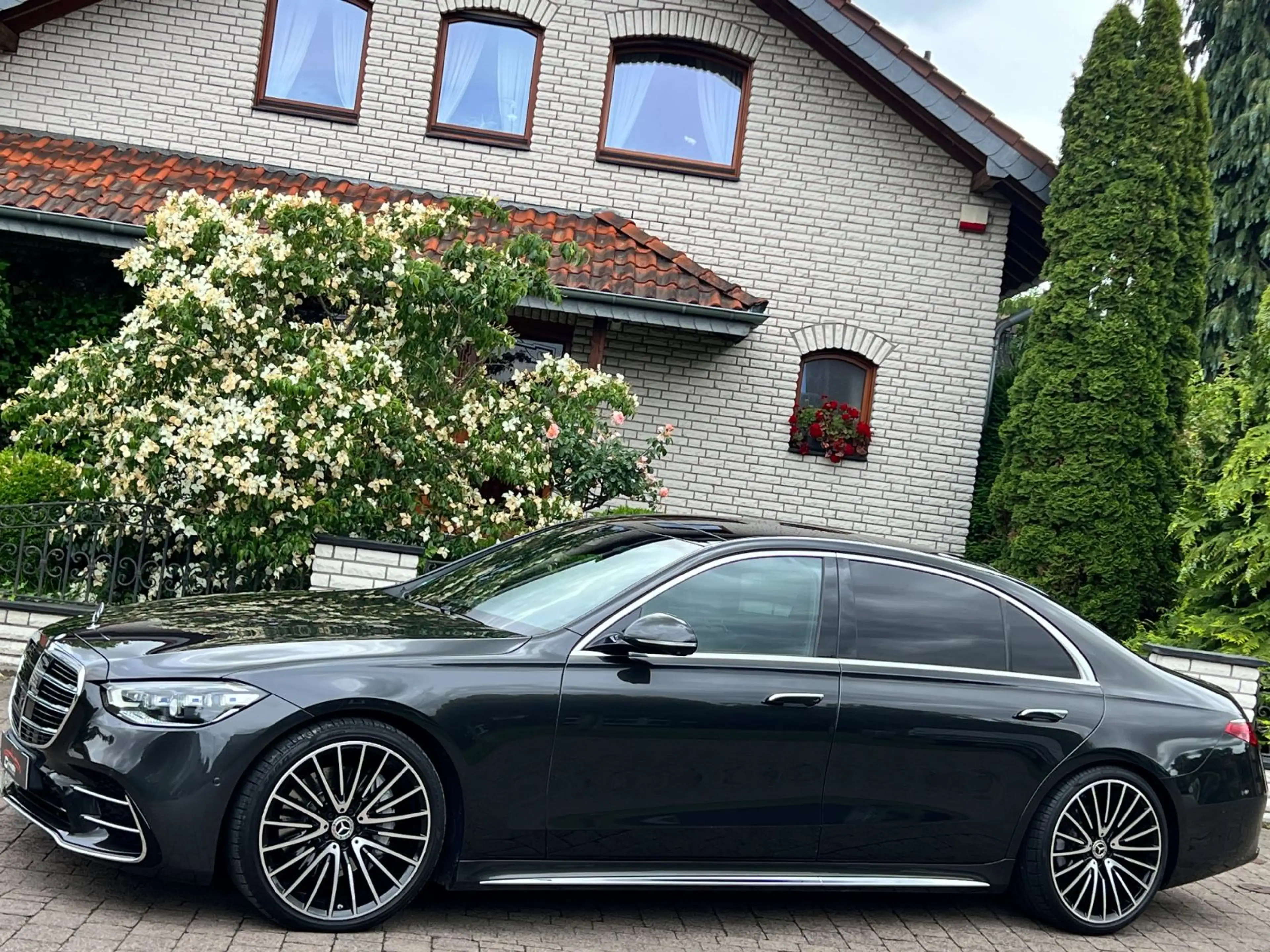 Mercedes-Benz S 400 S Limousine d 4Matic L/AMG/PANO/LED/KAMERA — photo 3