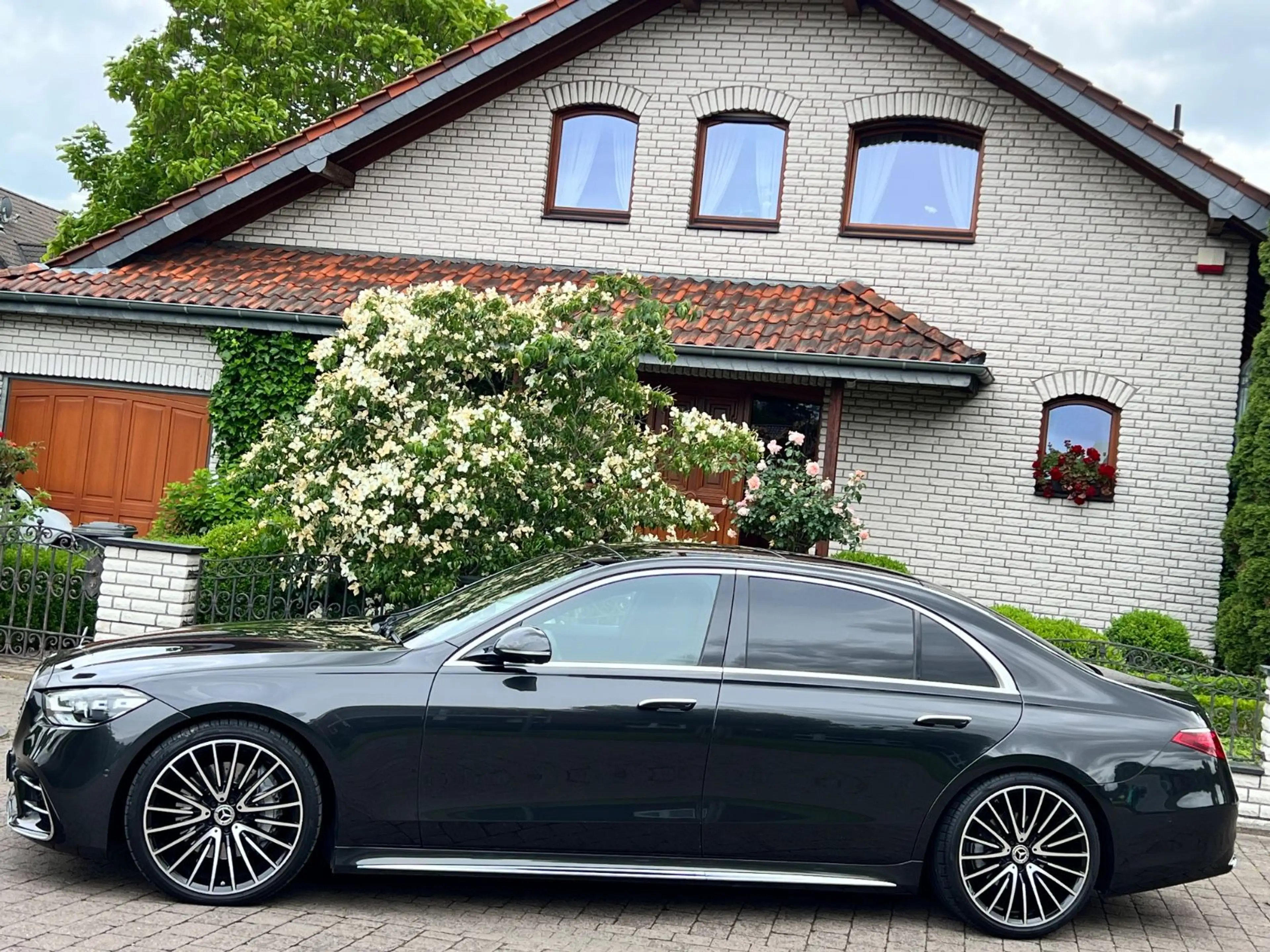 Mercedes-Benz S 400 S Limousine d 4Matic L/AMG/PANO/LED/KAMERA — photo 4