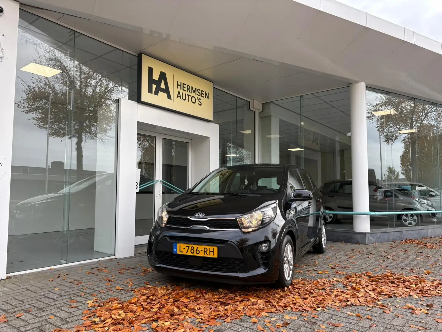 Kia Picanto 1.0 DPi DynamicLine|Automaat|Camera|BTW|Cruise| Zwart - 1