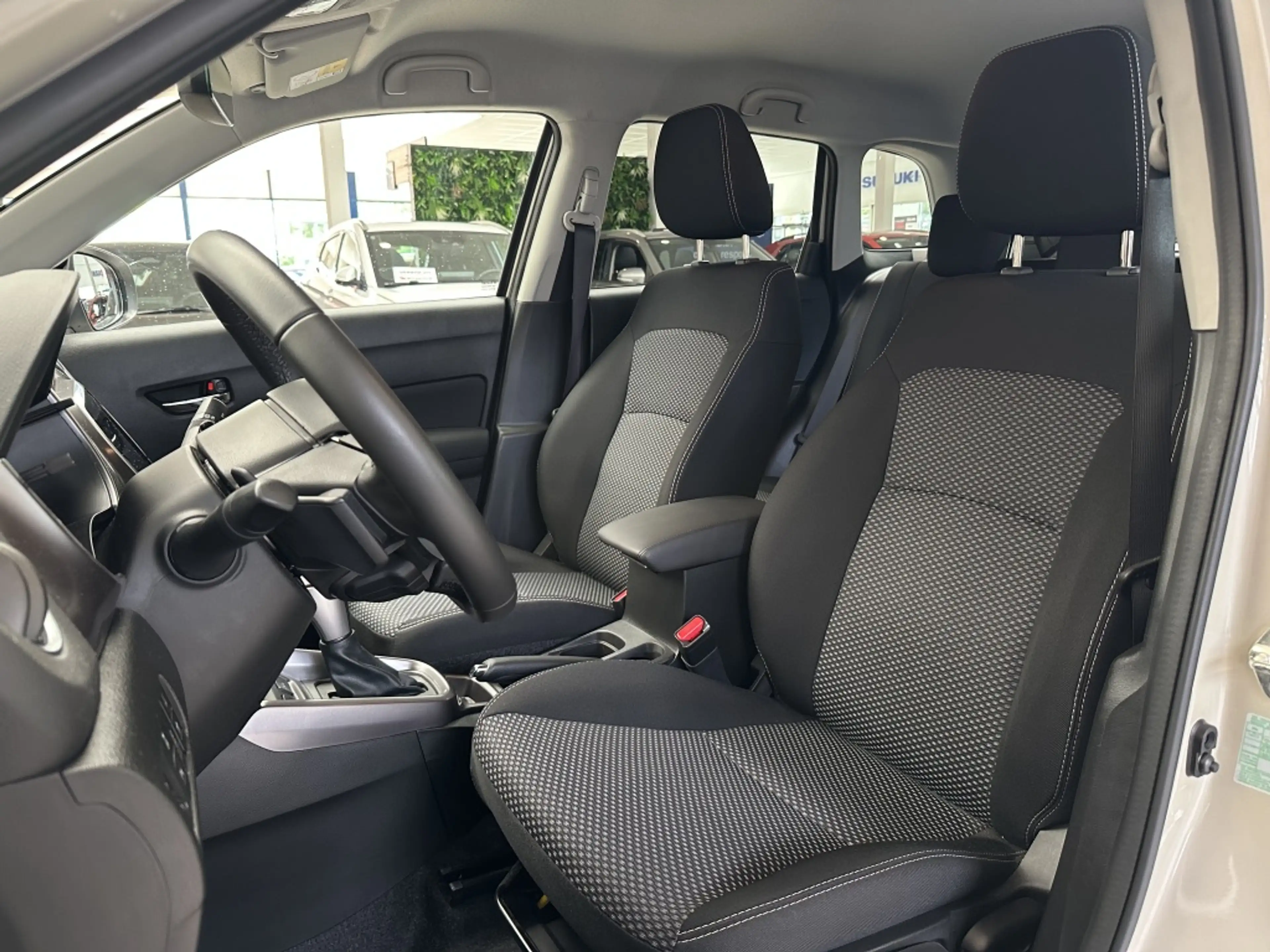 Suzuki Vitara 1.4 Hybrid Select Hybride [ EERSTE EIGENAAR I NL I — photo 4