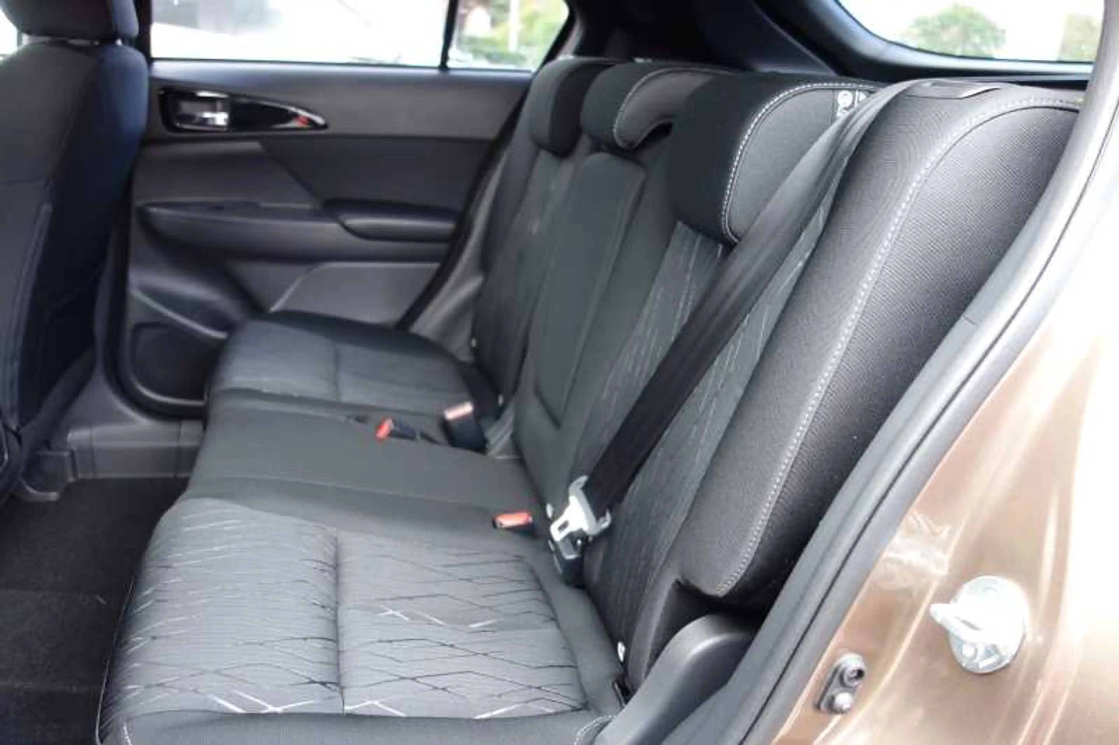 Mitsubishi Eclipse Cross Intro Edition 360°Kam,LED,AHK,Totwinkelassist. — photo 14