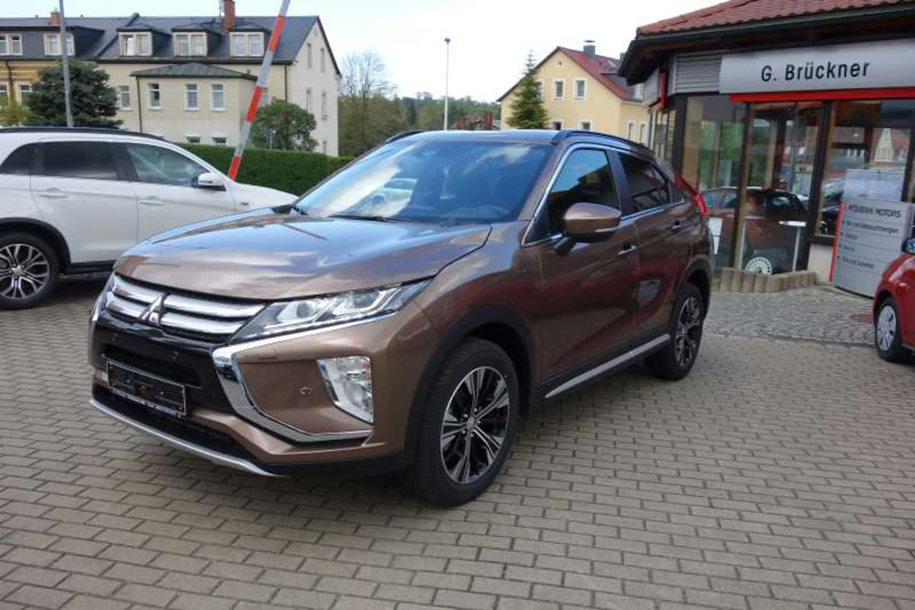 Mitsubishi Eclipse Cross Intro Edition 360°Kam,LED,AHK,Totwinkelassist. — photo 2