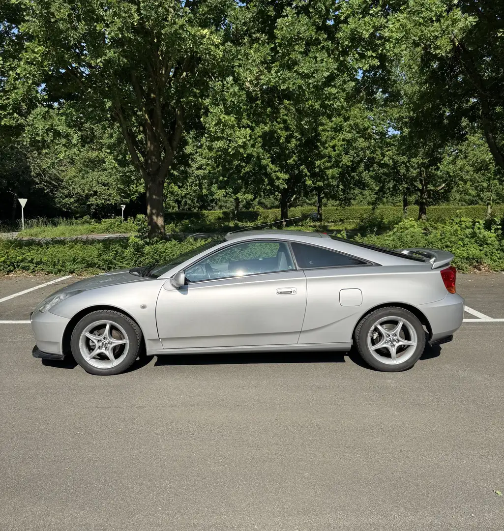 Toyota Celica - 1