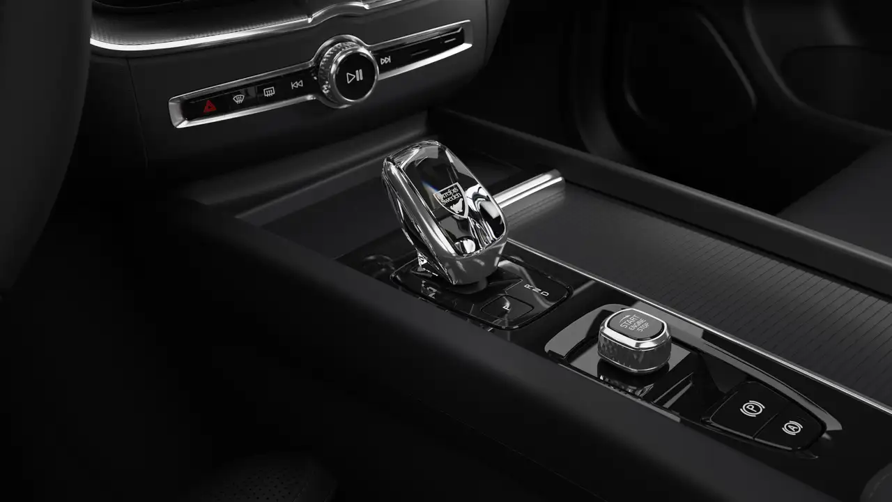 Volvo XC60 снимка Volvo XC60