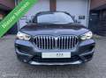BMW X1 sDrive18i High Executive PANO-DAK*HUD*CAMERA*LEDER Grijs - thumbnail 2