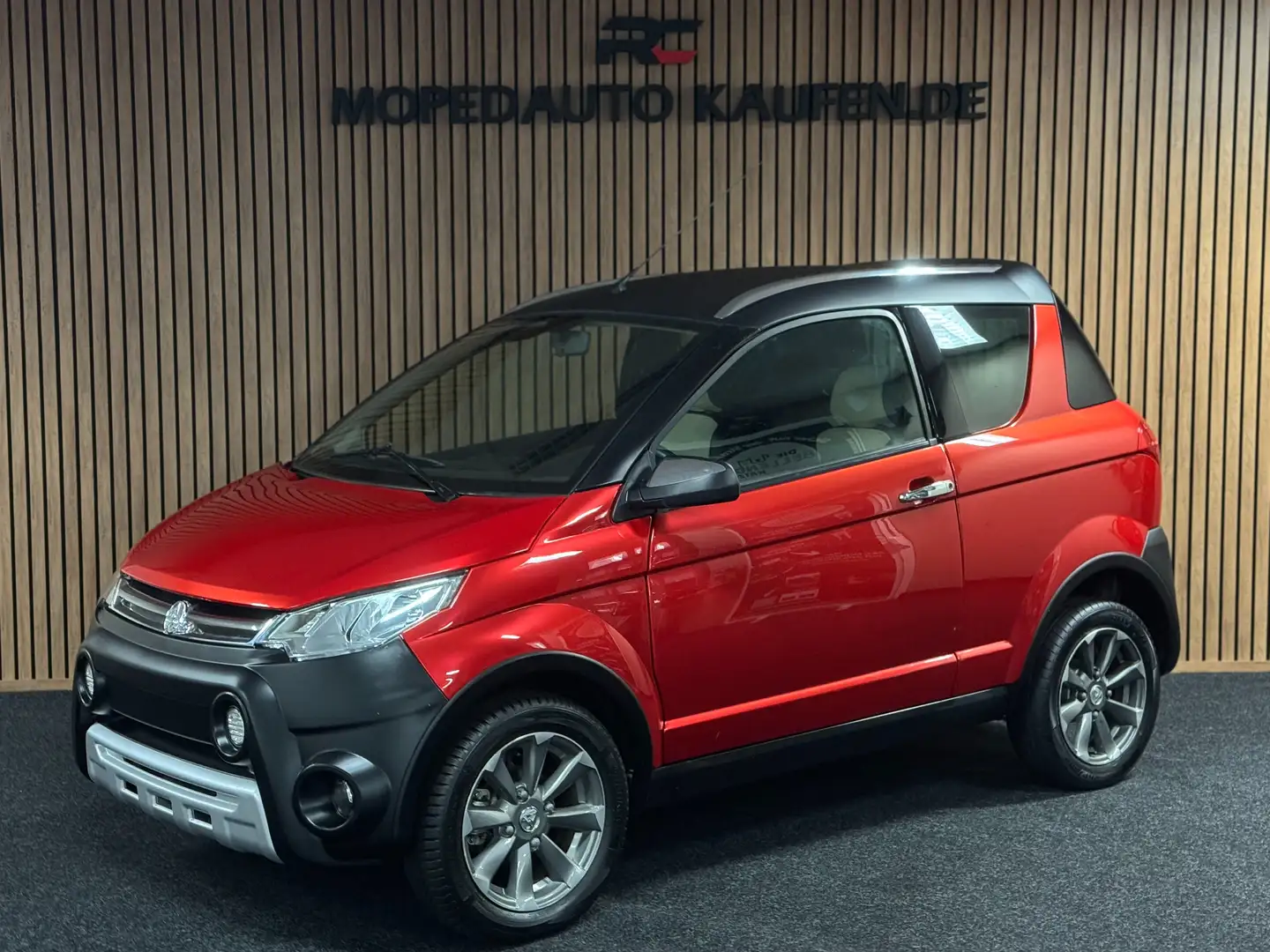 Aixam Crossline 8 PS Kubota Motor | | 45 km/h - 1