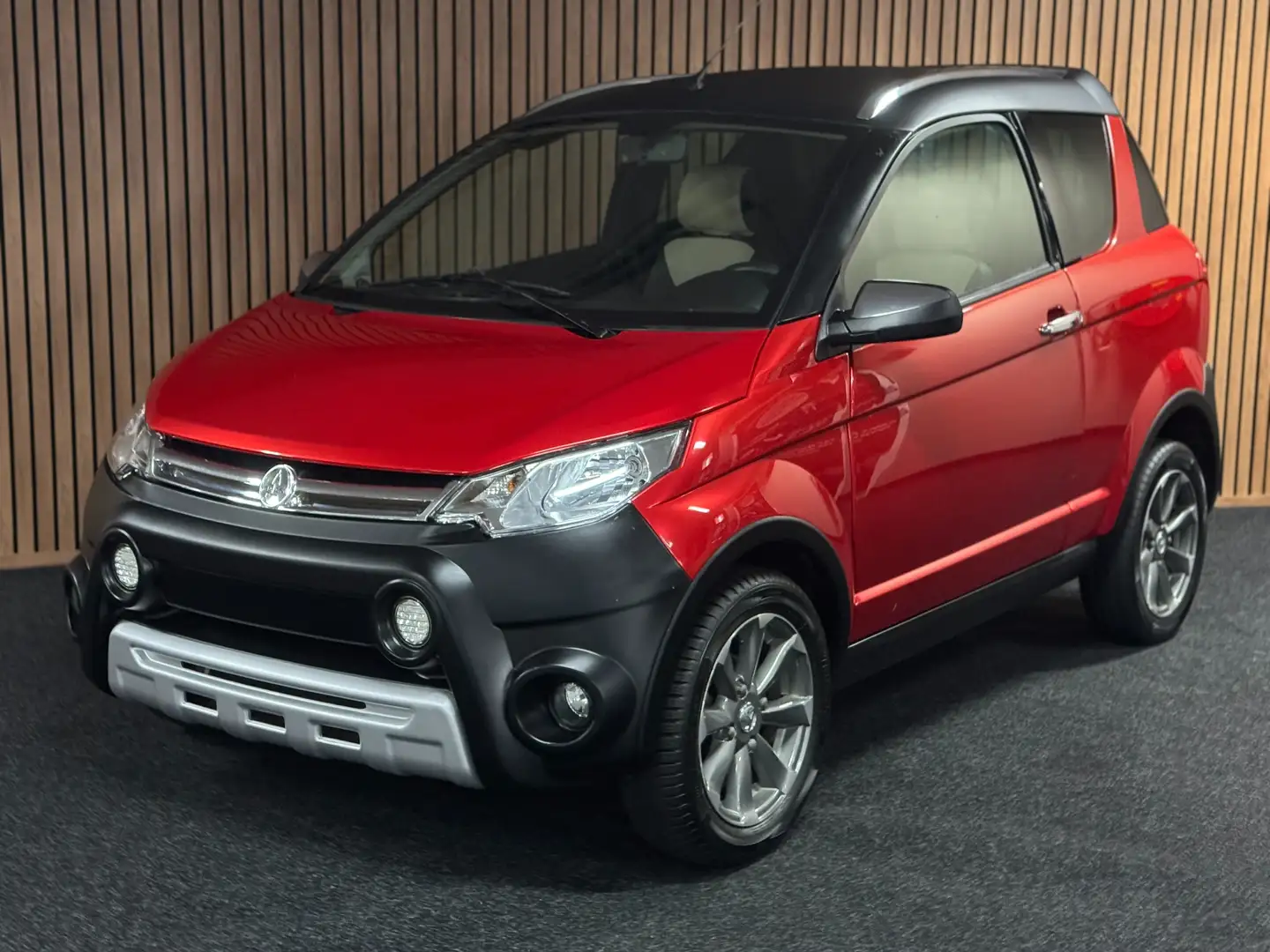 Aixam Crossline 8 PS Kubota Motor | | 45 km/h - 2