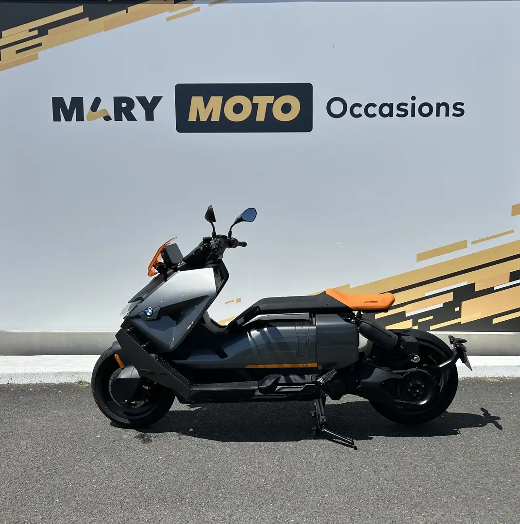 BMW CE 04 Gri - 1