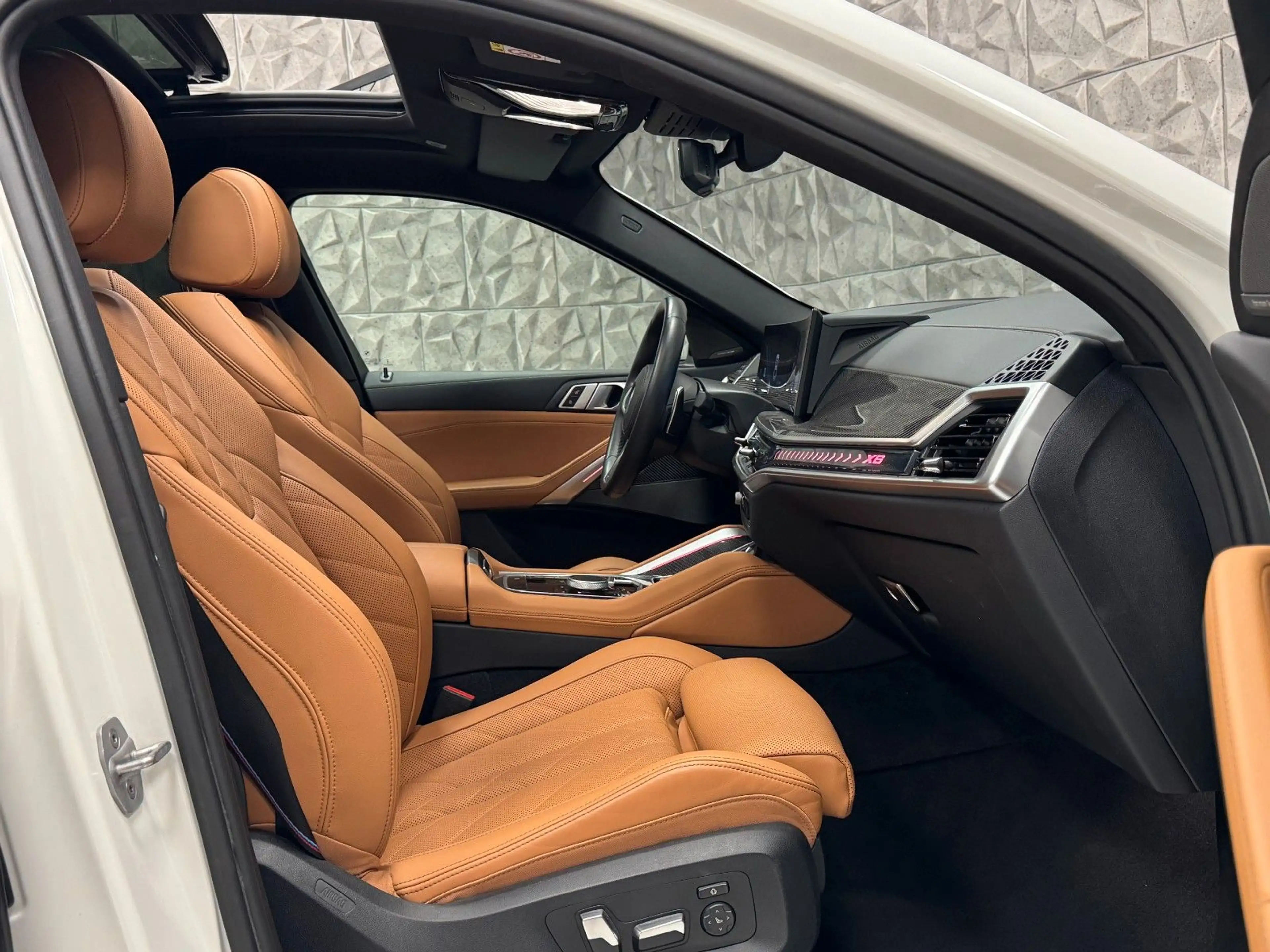 BMW X6 30 d xDrive M Sport — photo 11