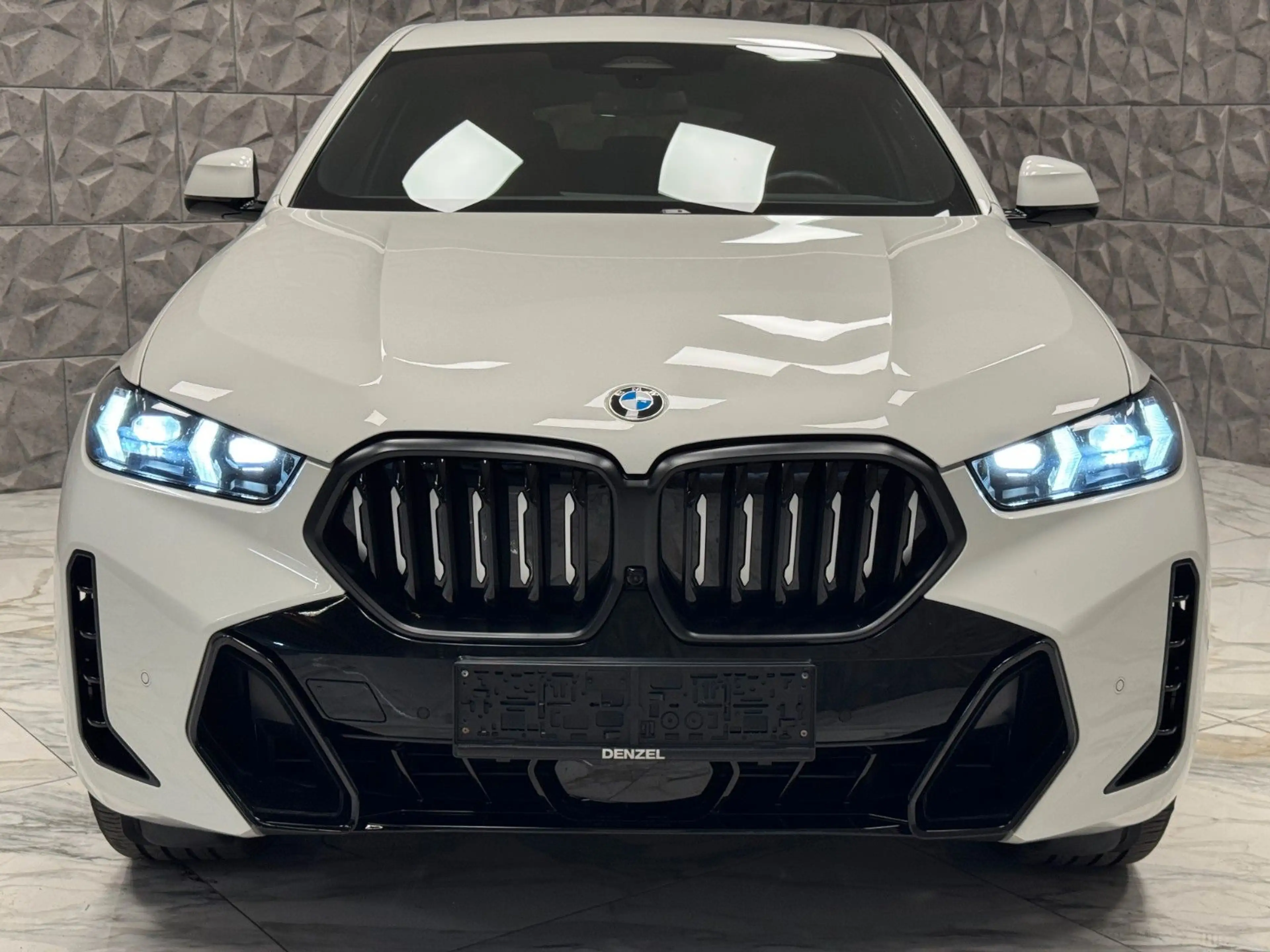 BMW X6 30 d xDrive M Sport — photo 2