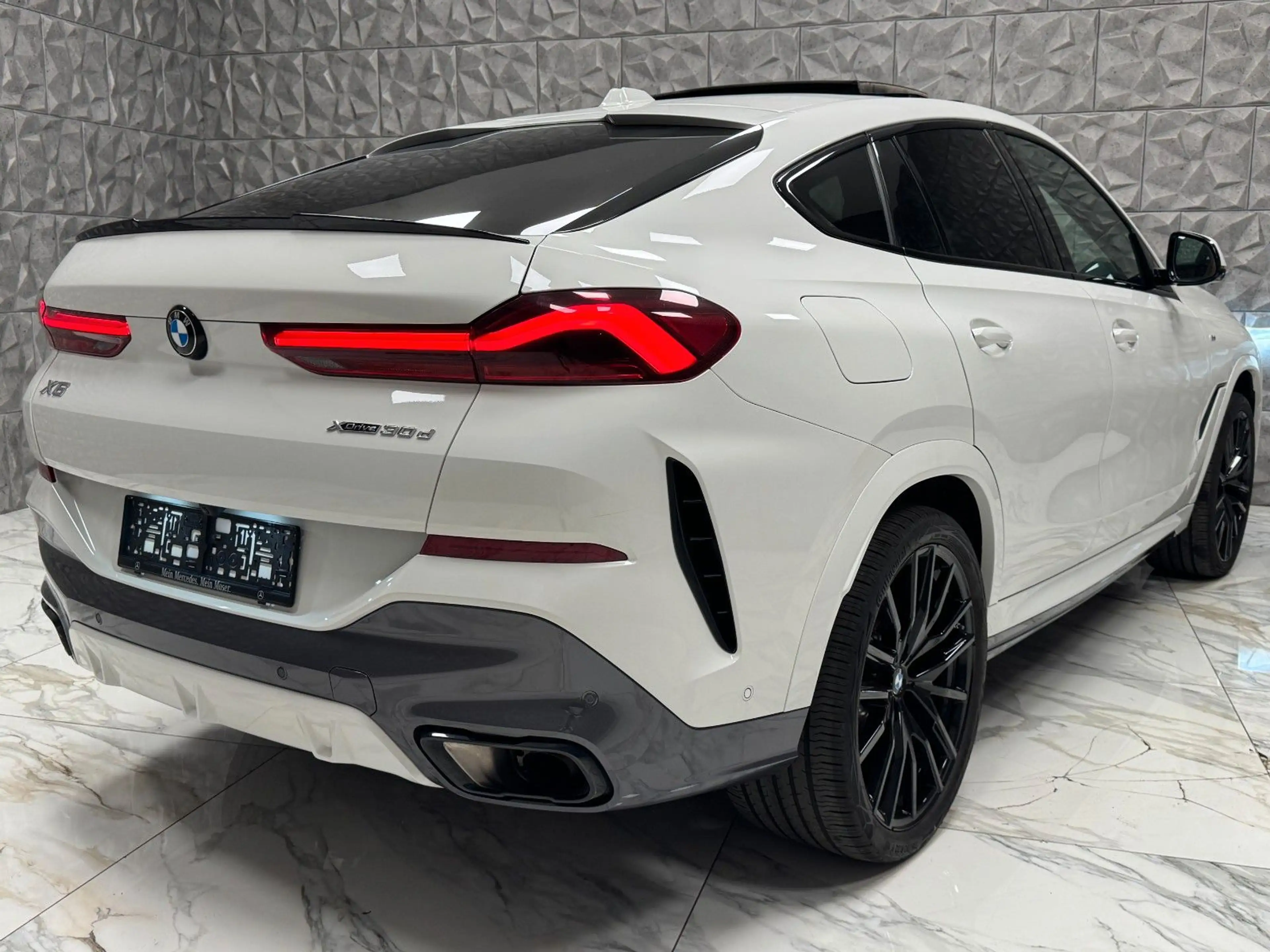 BMW X6 30 d xDrive M Sport — photo 8