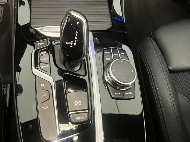 BMW X3 view 9