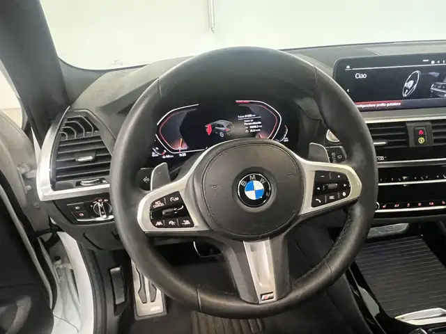BMW X3 view 14