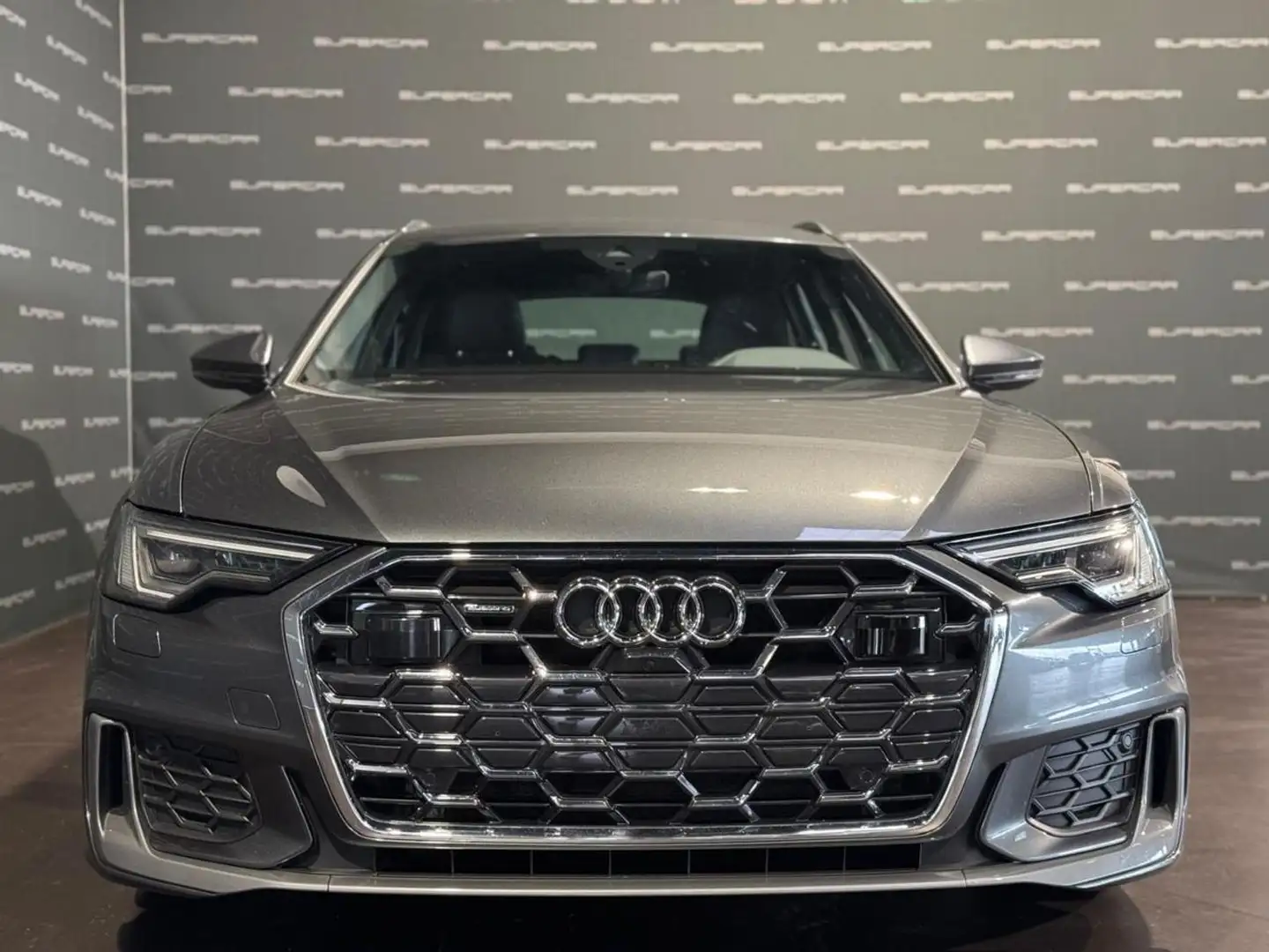 Audi A6 Avant 40 2.0 TDI quattro ultra S tronic S line edi Grigio - 2