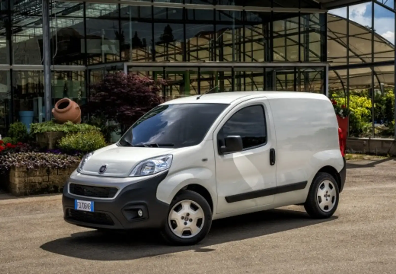 Fiat Fiorino Comercial Cargo 1.3Mjt SX 70kW Blanco - 1