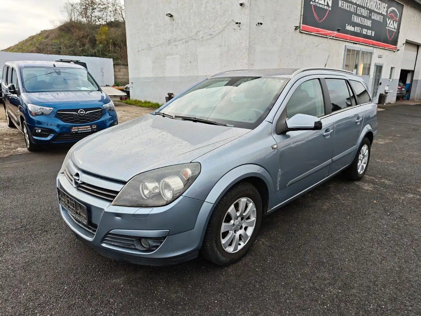 Opel Astra H Caravan Sport 1.8 Silber - 1