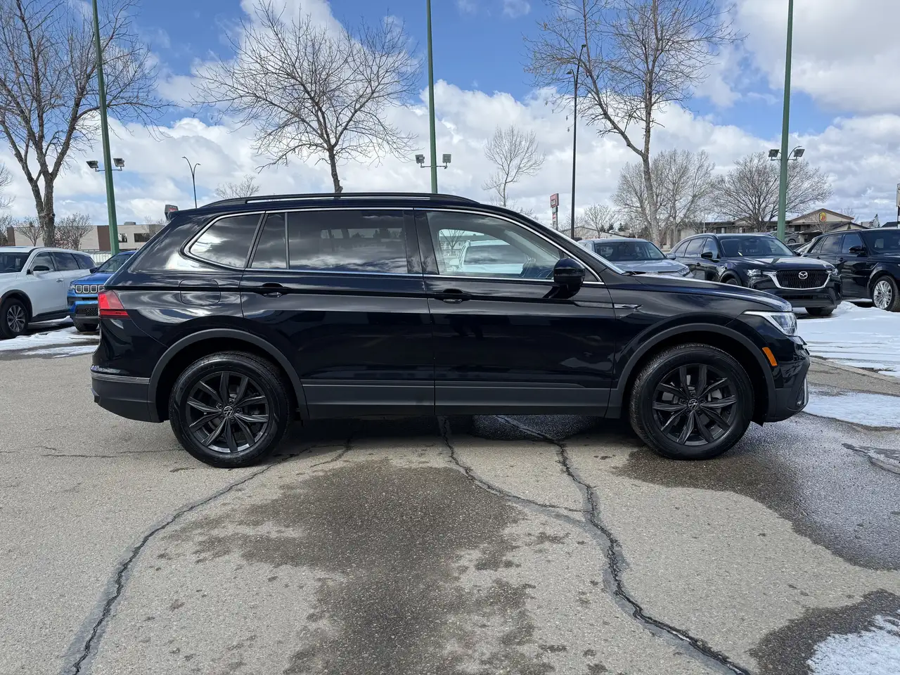 Volkswagen Tiguan снимка Volkswagen Tiguan