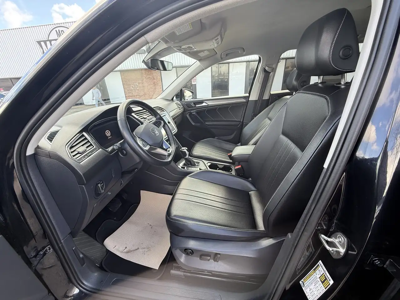 Volkswagen Tiguan снимка Volkswagen Tiguan