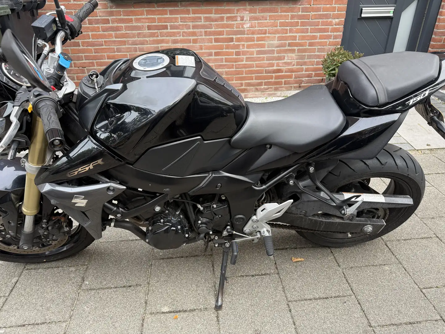 Suzuki GSR 750 Suzuki GSR750A Zwart - 2