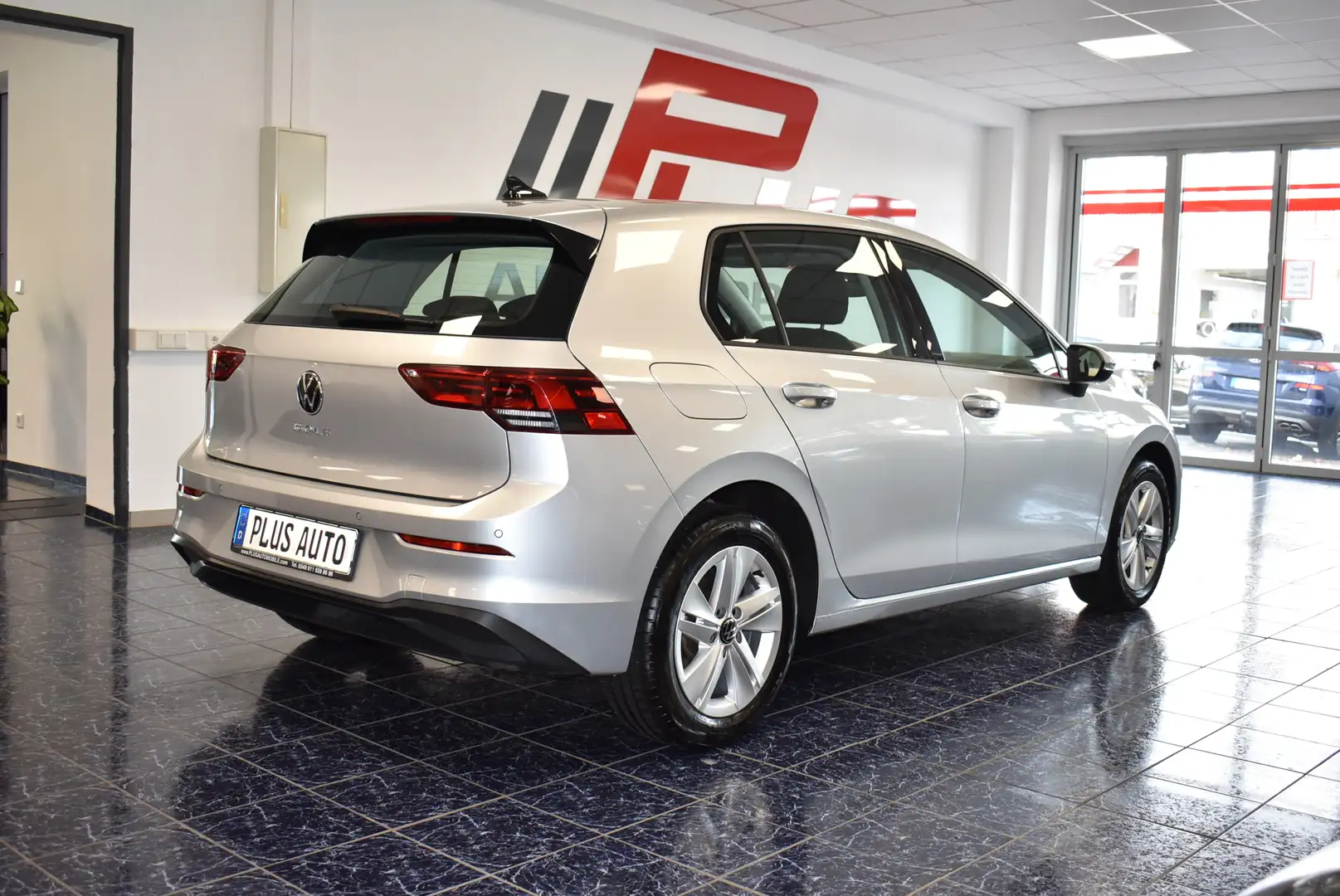 Volkswagen Golf 2.0 TDI Lim Life LED ACC PDC Temp 1-Hand Argent - 2