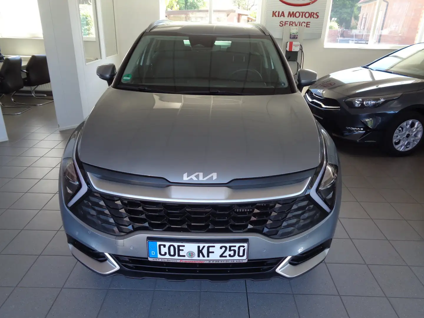 Kia Sportage 1.6 T-GDI AWD Eco-Dyn.+ (48V M-H) DCT Vision  Komf Silber - 1
