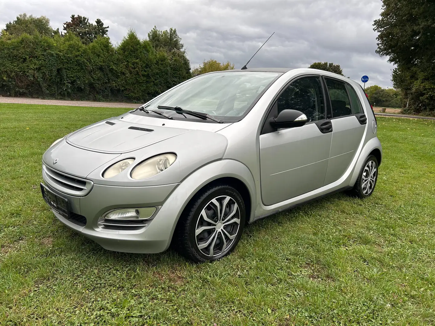 smart forFour Basis 80kW (454.032),Klima,Servo,Automatik Grau - 2