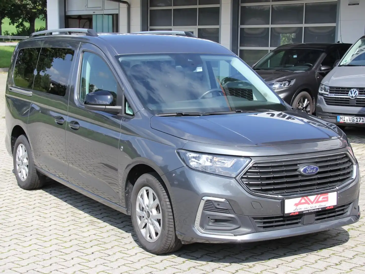 Ford Grand Tourneo Titanium 7Sitze CAM Klimaaut Sitzheizung Grau - 1