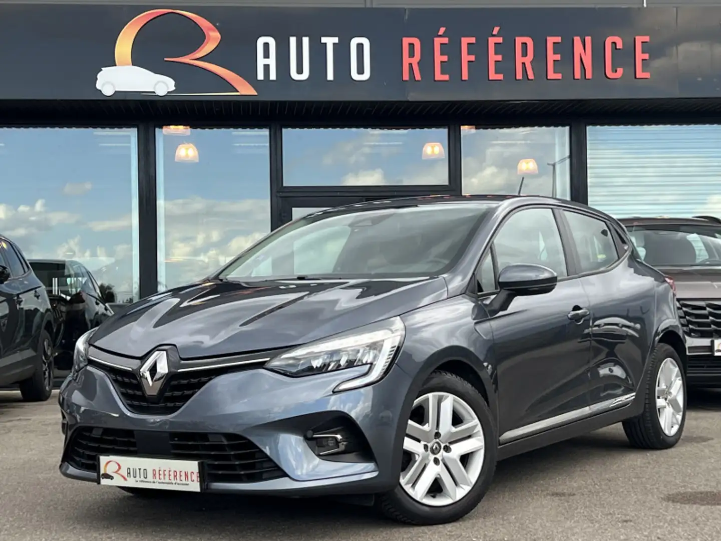 Renault Clio 1.0 TCE 90 CH X-TRONIC Gris - 1
