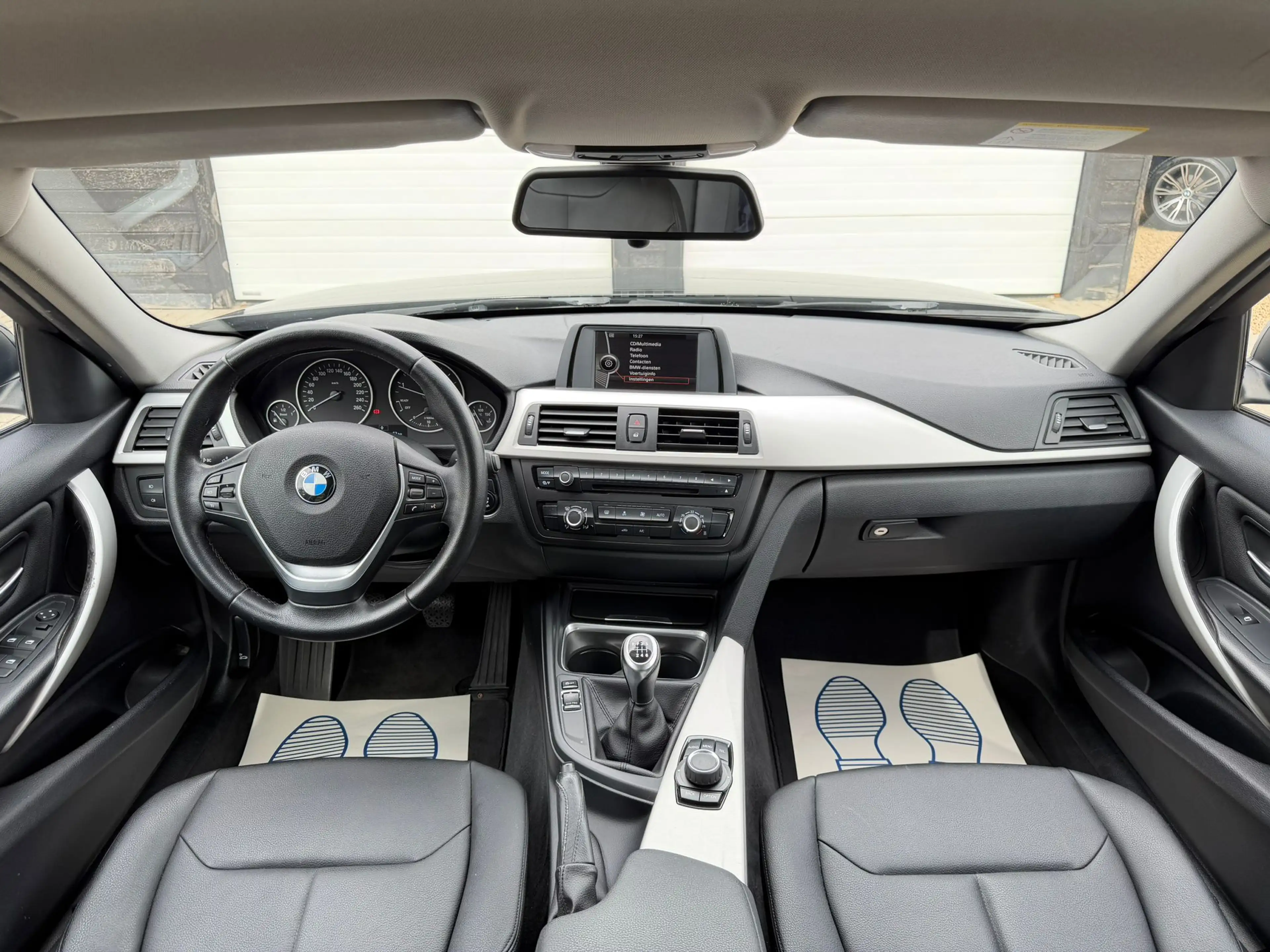BMW 316 Touring 316 d — photo 8