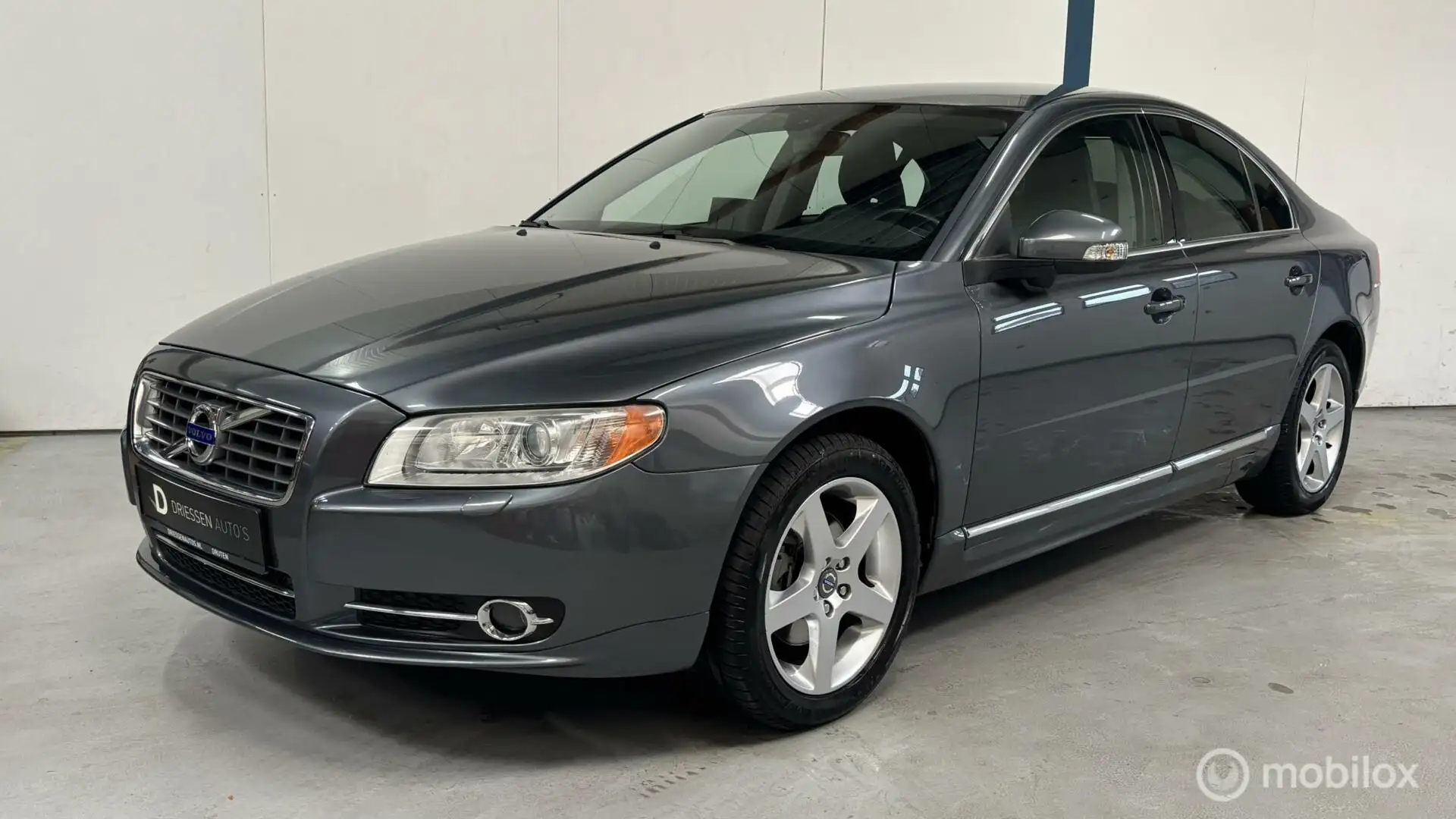 Volvo S80 2.5 T Summum AUTOMAAT/YOUNGTIMER/XENON Gris - 1