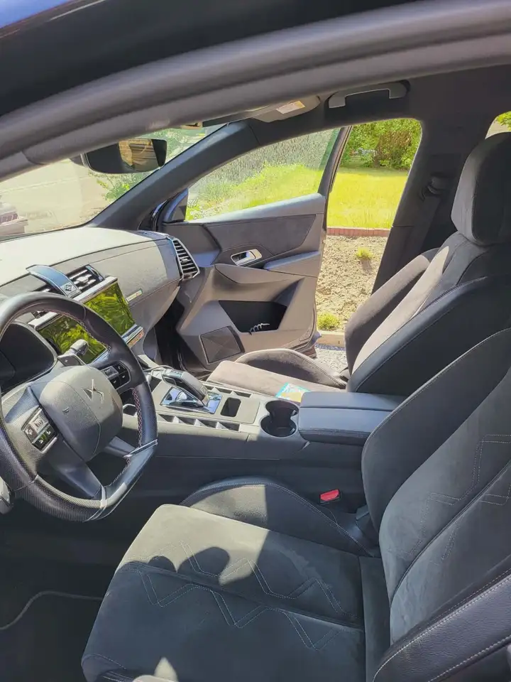 DS Automobiles DS 7 Crossback 2021