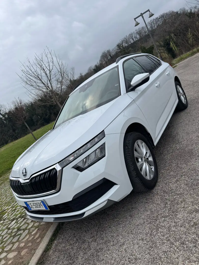 Skoda Kamiq 1.0 g-tec Monte Carlo 90cv - 1