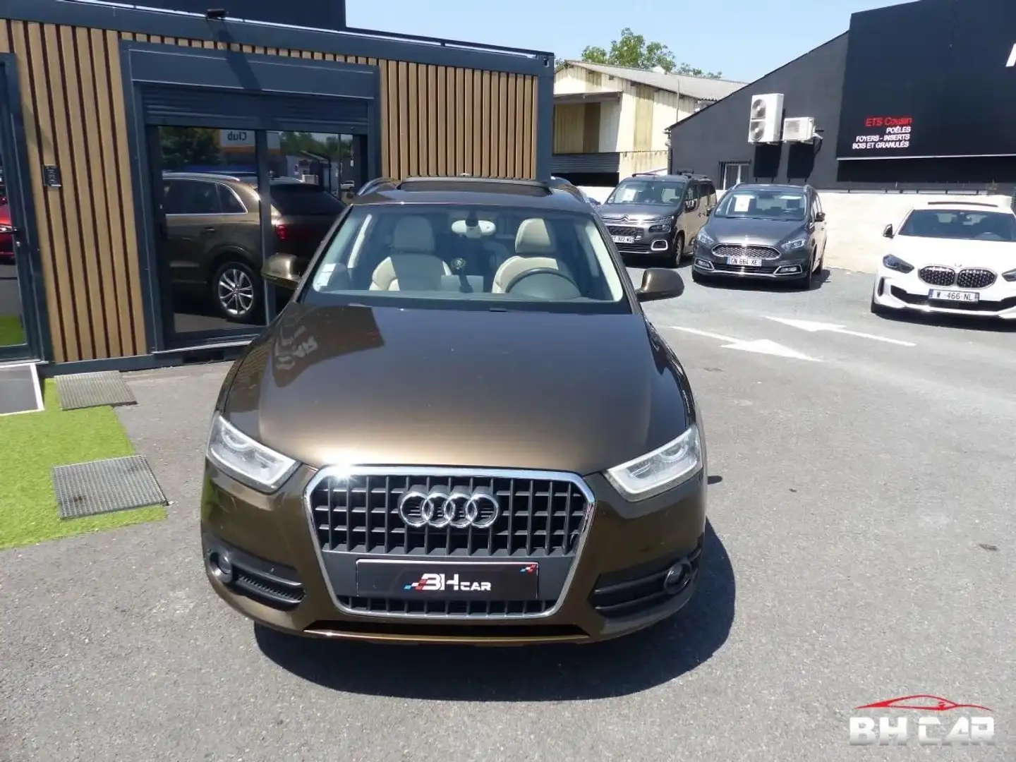 Audi Q3 2.0 tdi 140 ambition luxe - 2