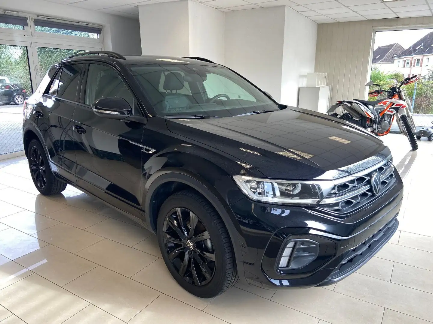 Volkswagen T-Roc R-Line IQ,Kamera, el.Heckkl. AHK Schwarz - 1