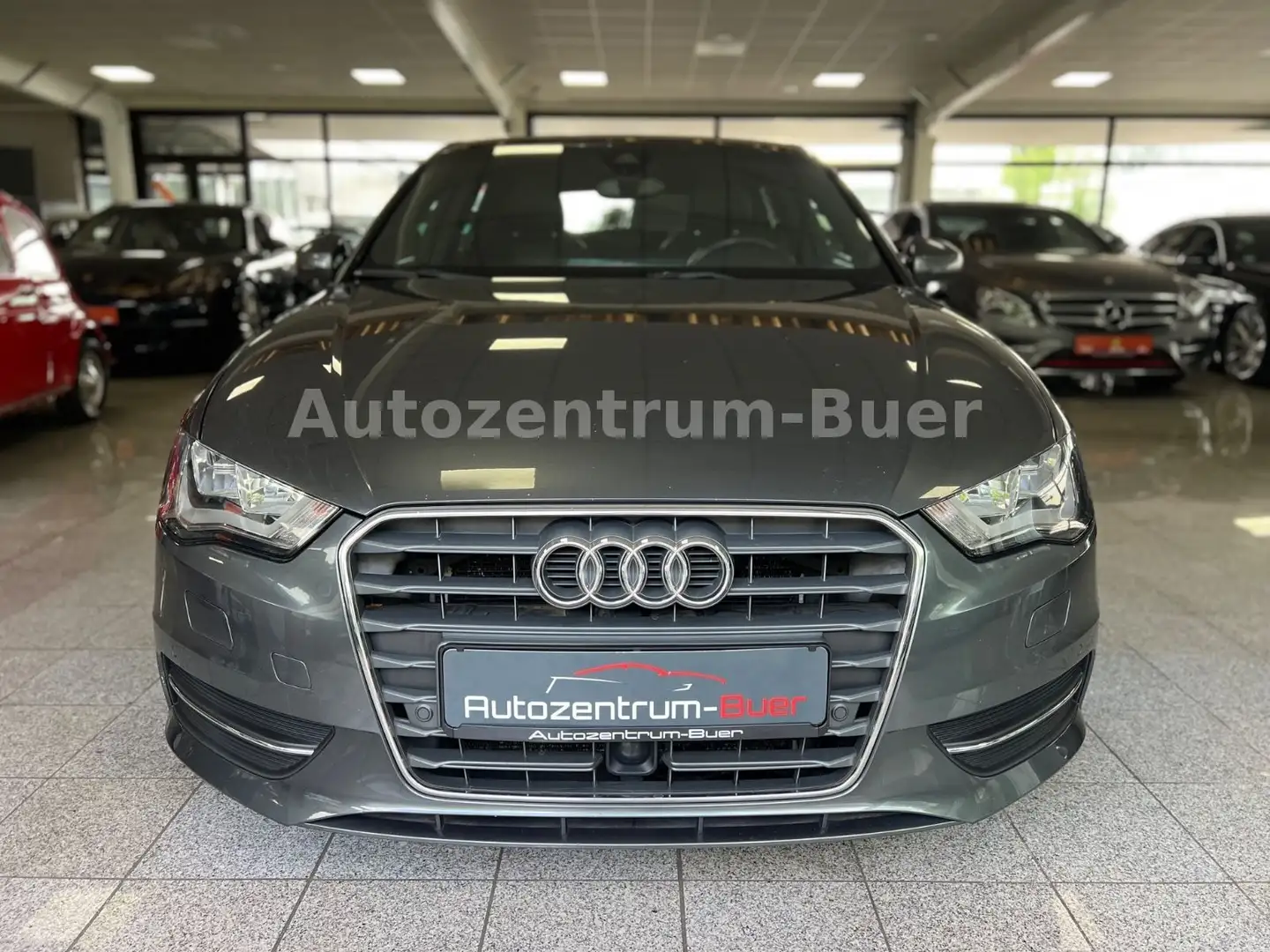 Audi A3 Sportback Automatik Gas/Panorama/Navi/PDC Gris - 1