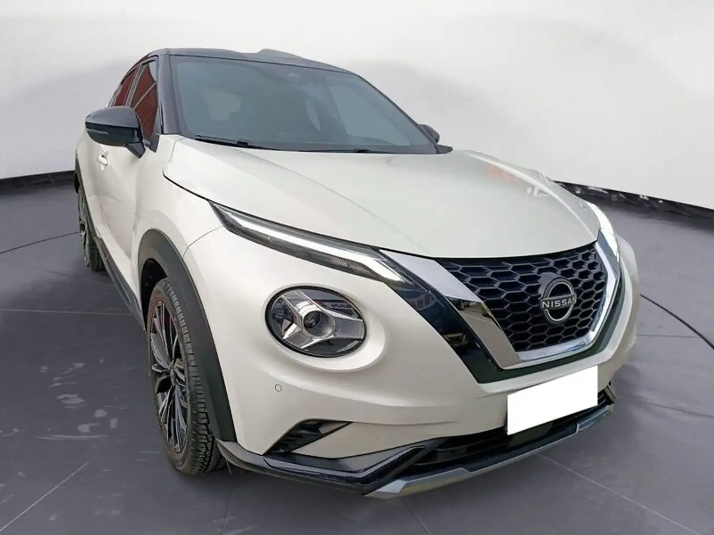 Nissan Juke 1.0 DIG-T 114cv N-Design Nero - 1